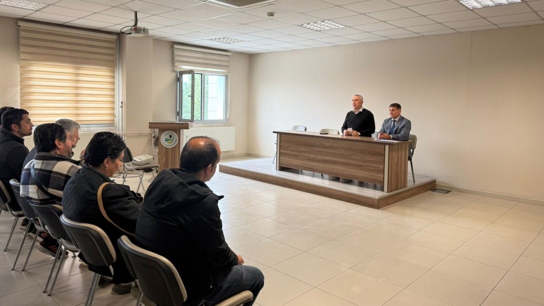 Burhaniye’de bağımlılıkla mücadele toplantısı yapıldı

