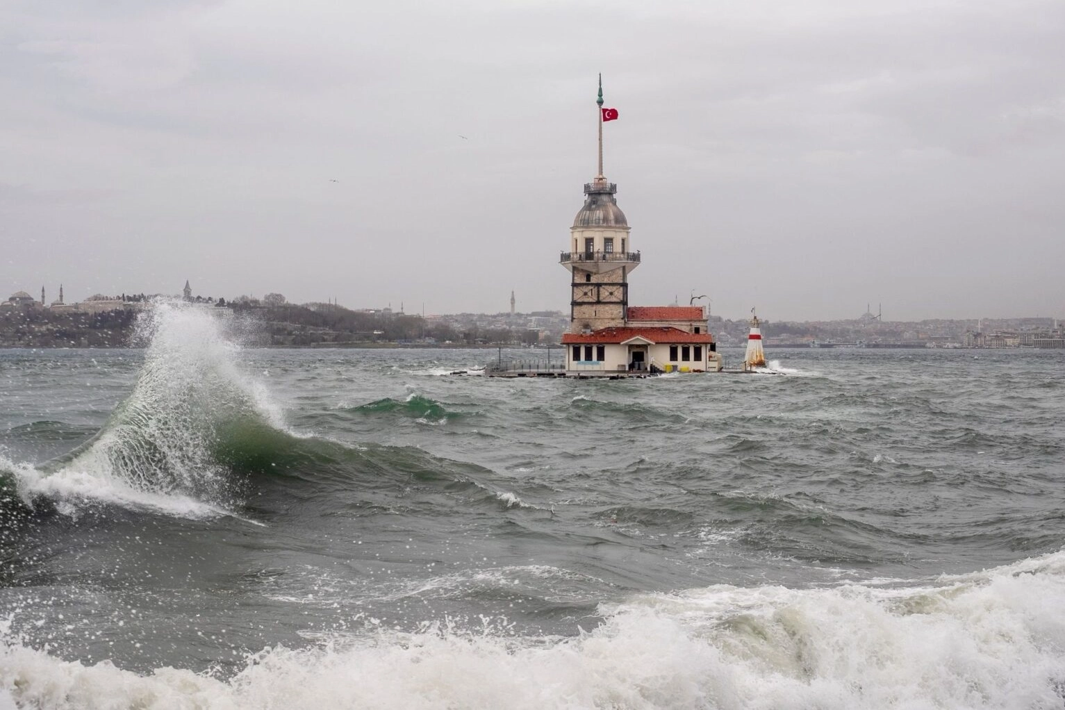 Sağanak ve Kuvvetli Rüzgar Bekleniyor